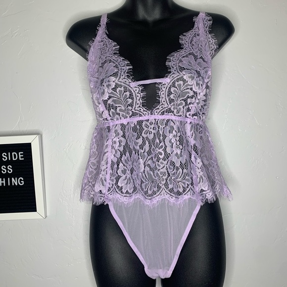 Adore Me Light Purple Lace Deep V Teddy One Piece Lingerie Size Large - Picture 5 of 13